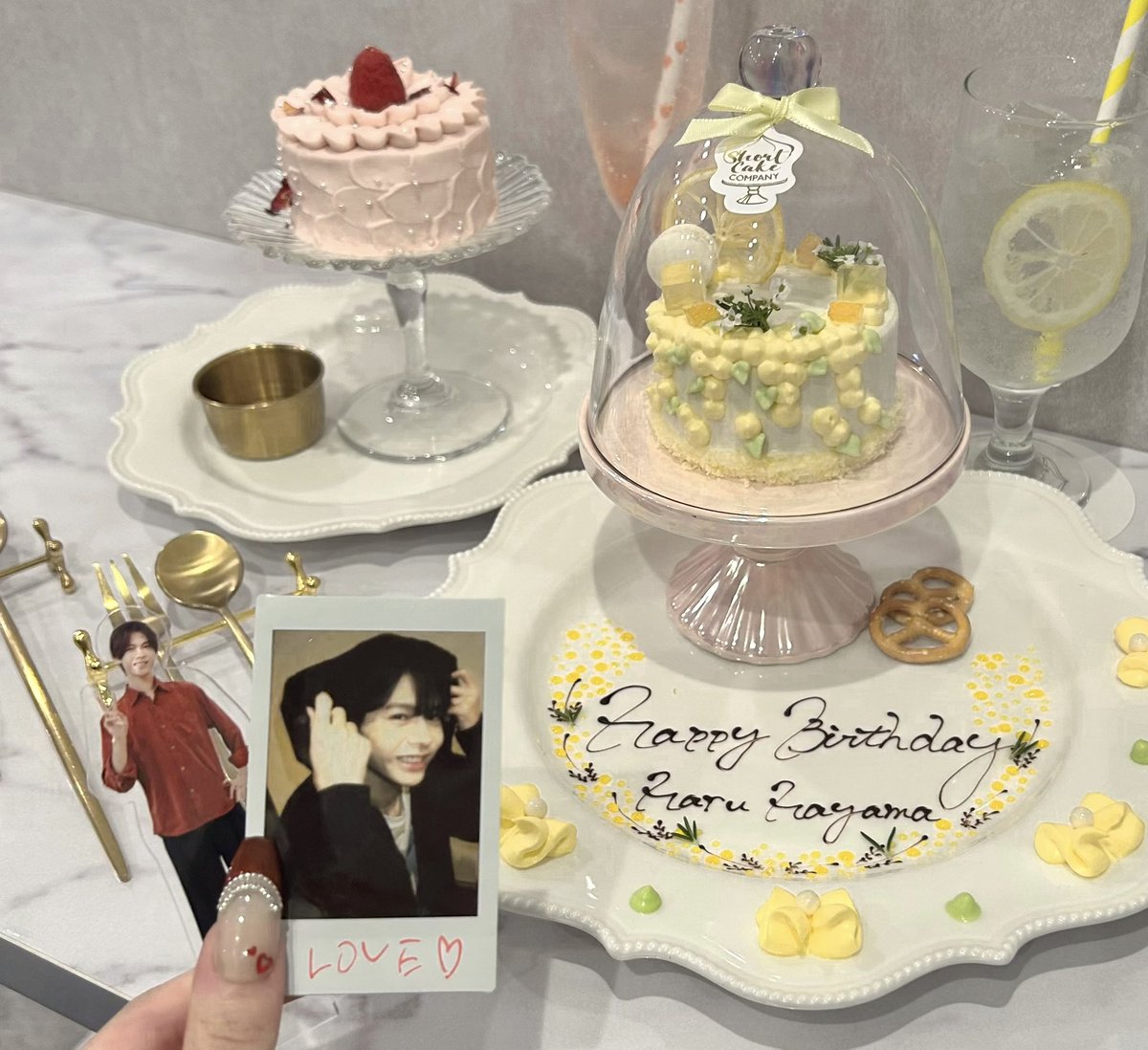 8lzv__7's tweet photo. ♡.*･ﾟ┈┈┈┈┈┈┈┈┈┈┈┈┈┈┈･*.♡

      - ̗̀🥂𝑯𝒂𝒑𝒑𝒚 2️⃣1️⃣𝒔𝒕 𝑩𝒊𝒓𝒕𝒉𝒅𝒂𝒚 🎂 ̖́-

                        𝑯𝒂𝒓𝒖 𝑯𝒂𝒚𝒂𝒎𝒂

♡.*･ﾟ┈┈┈┈┈┈┈┈┈┈┈┈┈┈┈･*.♡ https://t.co/4j2WKlCztC