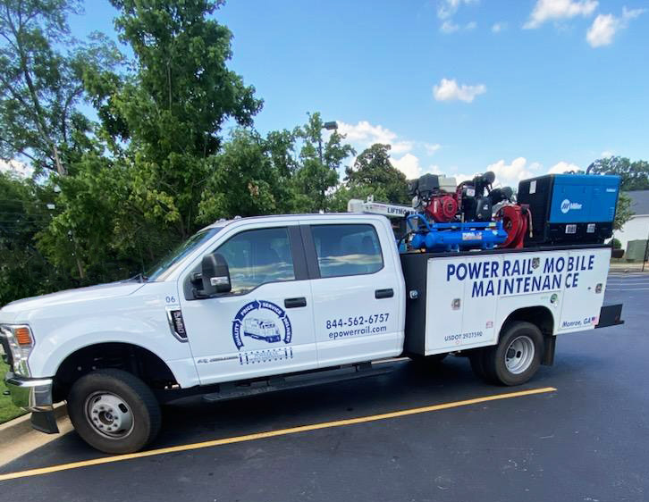 ePowerRail's tweet image. Our Mobile Maintenance team has been busy! 🚆💪 On the move, up and down the East Coast:
🔧 Cutting wheels in NC
⚙️ Changing AR10s in OH
💻 Installing electronics in CN
✅ Performing FRA inspections in GA
5 technicians, 4 states, and countless miles—all in one week! #RailIndustry