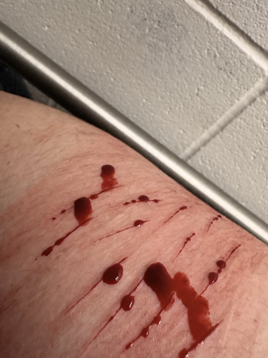 veve 🎶 tweet media