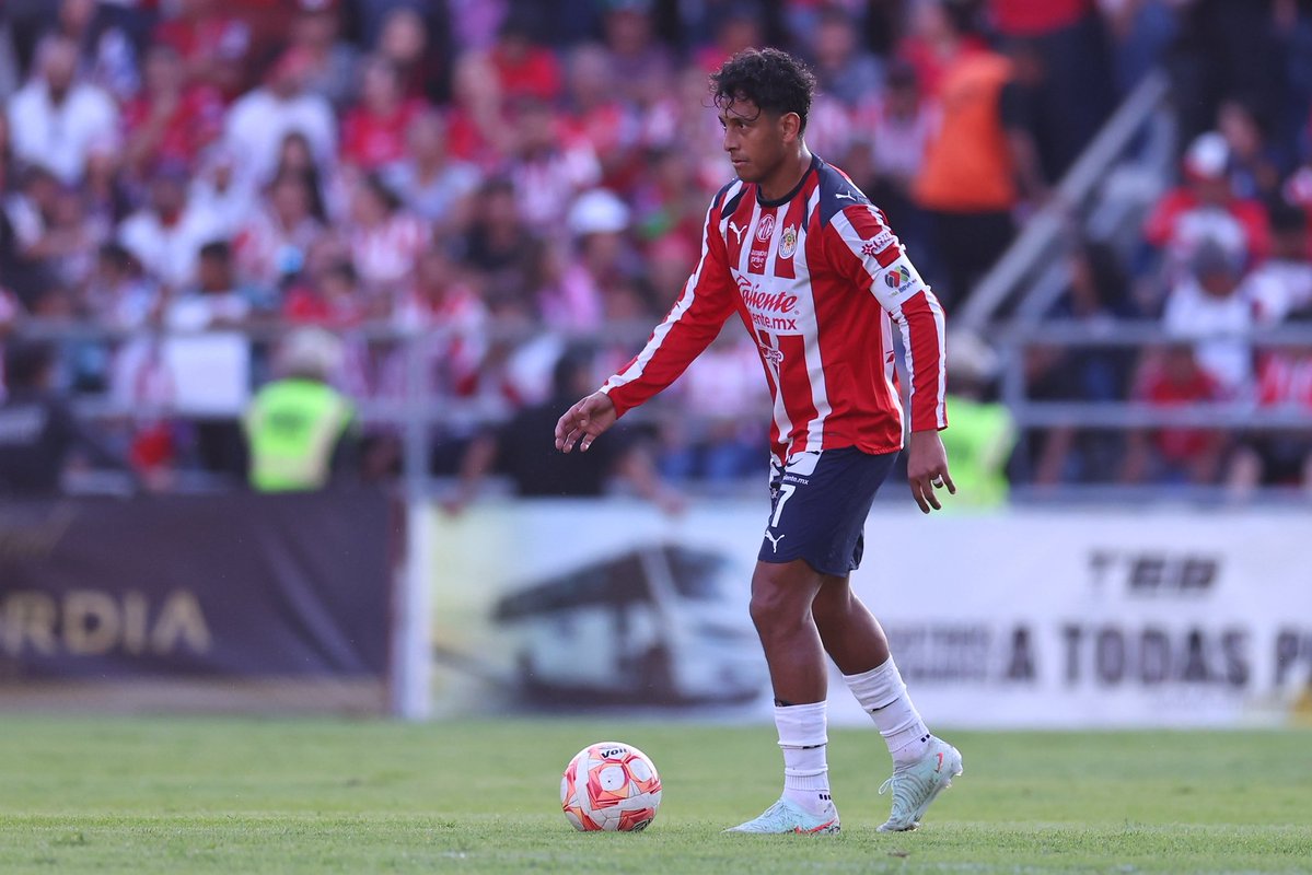 CHIVAS tweet media