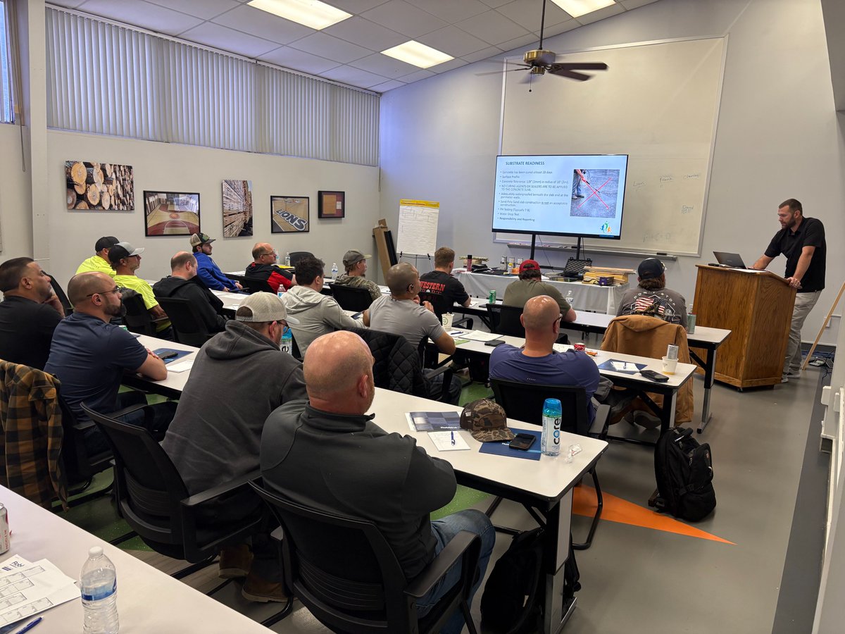 RobbinsSurfaces's tweet photo. From Hawaii to Long Island. Seattle to Dallas.

34 attendees joined us last week for a successful Robbins Installation School—hands-on training, great collaboration, and one strong nationwide community. 💪🏀
#RobbinsSportsSurfaces #ProvenSafety #ProvenPerformance #ProvenWinners https://t.co/WPjaQ24fro