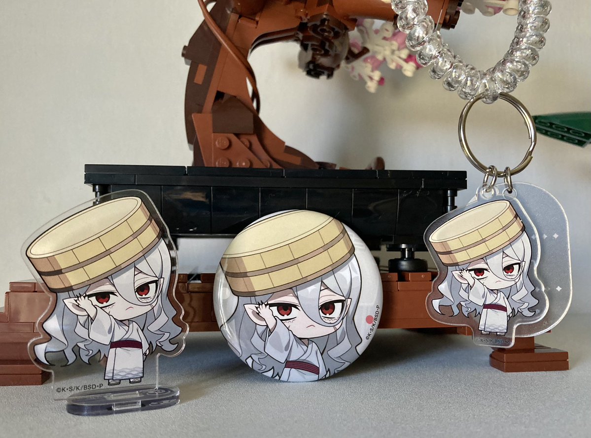 starskippp's tweet image. got a few of the bram items from the raku spa collab ^^