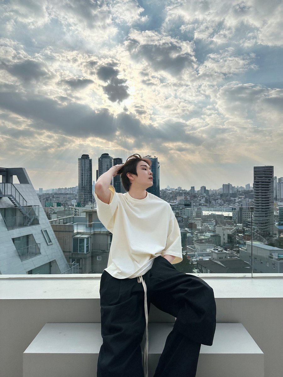 N년 전 오늘의 성찬 tweet media