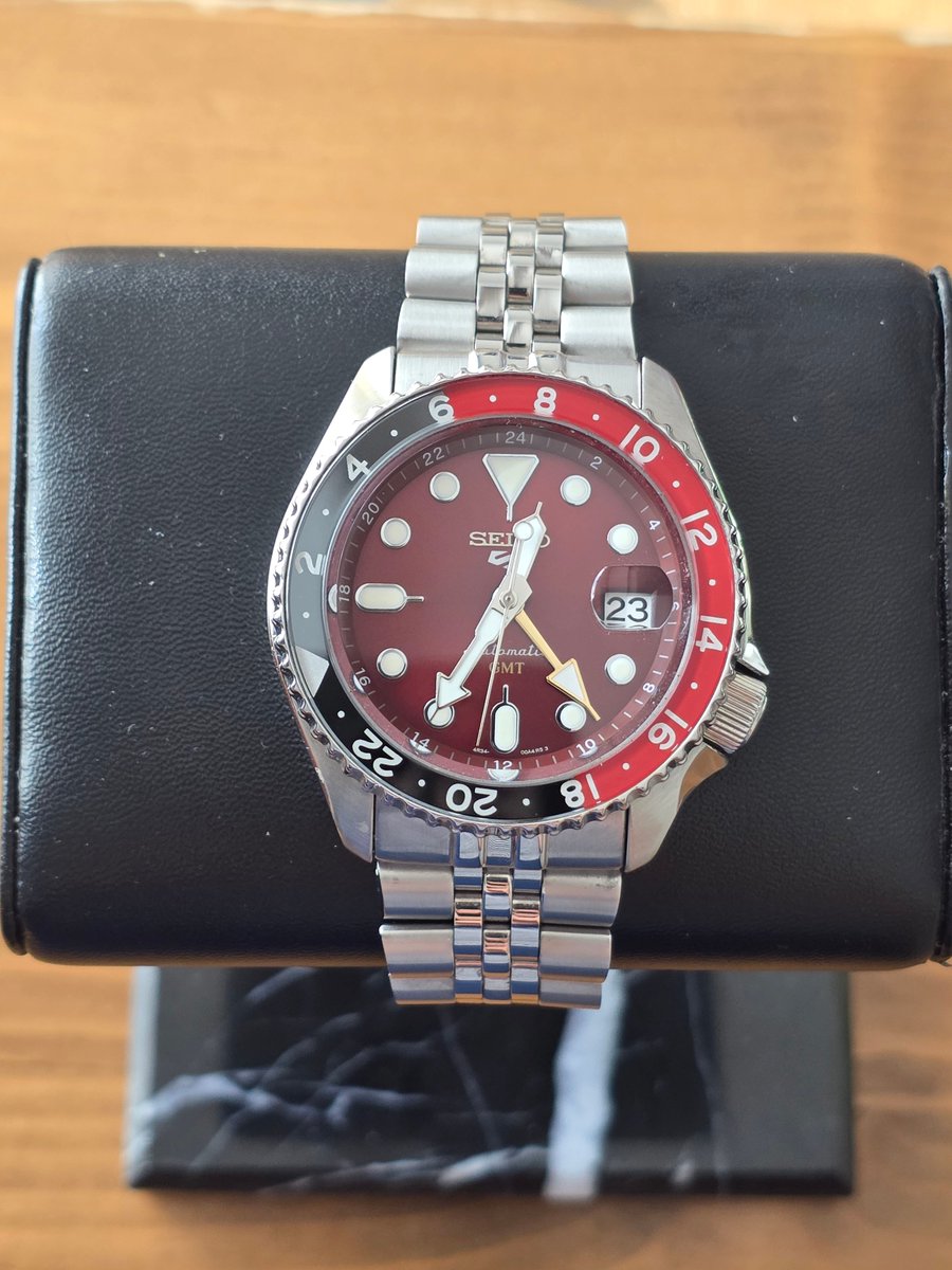 Ahmet Burak tweet media