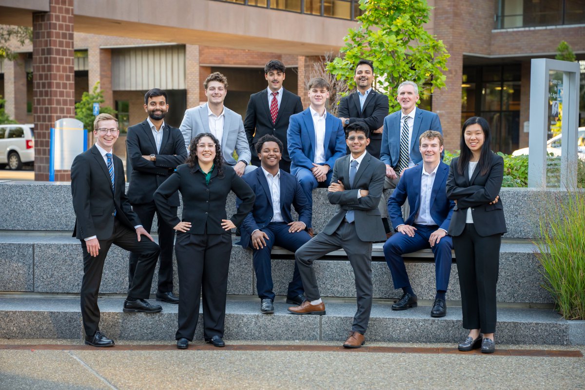 UBSchoolofMGT's tweet image. All across the School of Management, students learn by doing. 

In finance, students get hands on with big money opportunities though initiatives like the Terese Kelly Investment Group and the Fisher Family Fellows.

Read more: bit.ly/financial-expe…

#UBMgt #UBuffalo #Finance