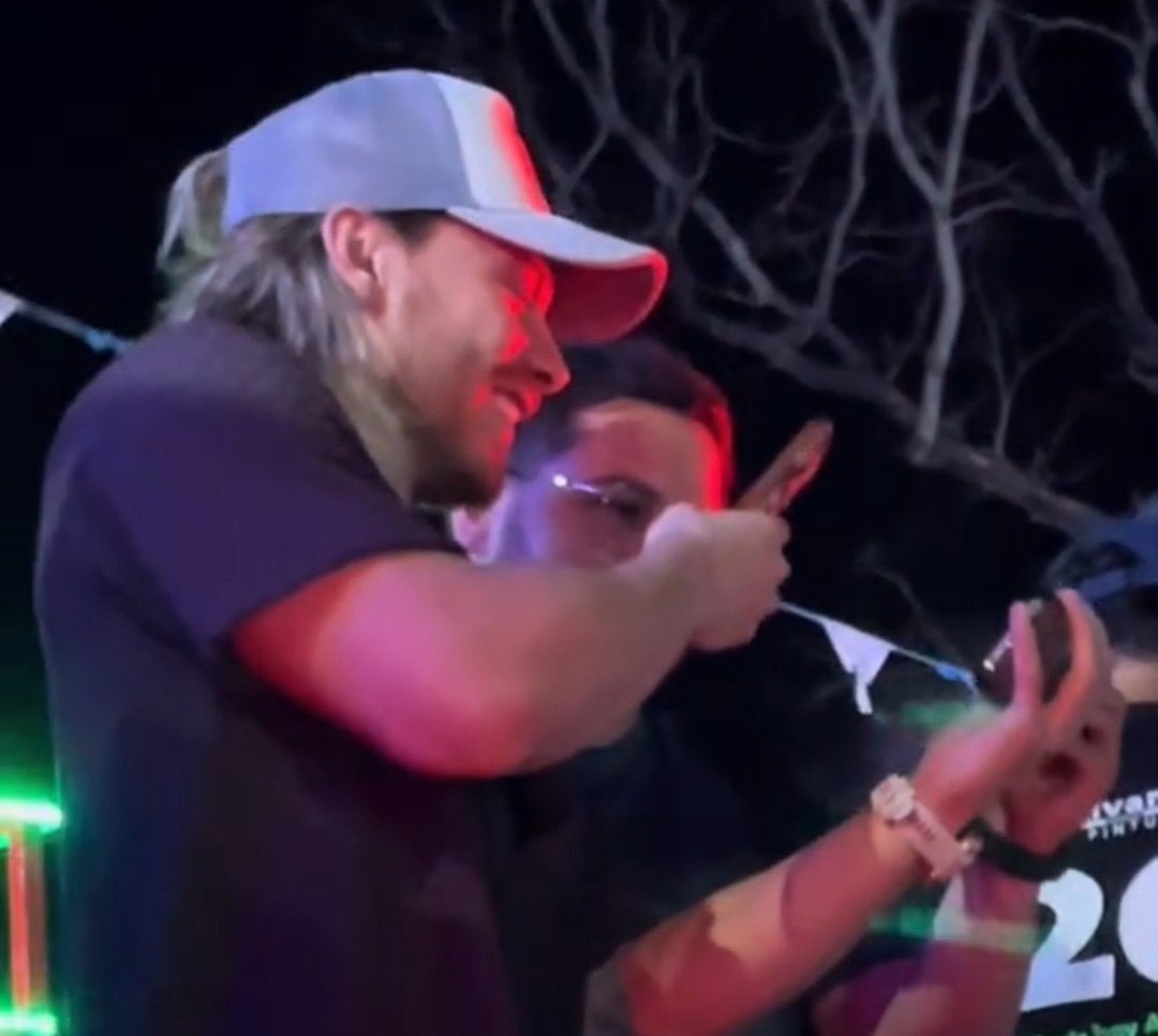 ✸ melji | TEAM MERCURY 💋 tweet media