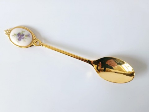 nivagcollects's tweet image. check out these amazing royal albert #flower of the #month items for sale different month a different flower perfect #gifts 
nivagcollectables.co.uk/c/1/royal-albe…
#giftidea