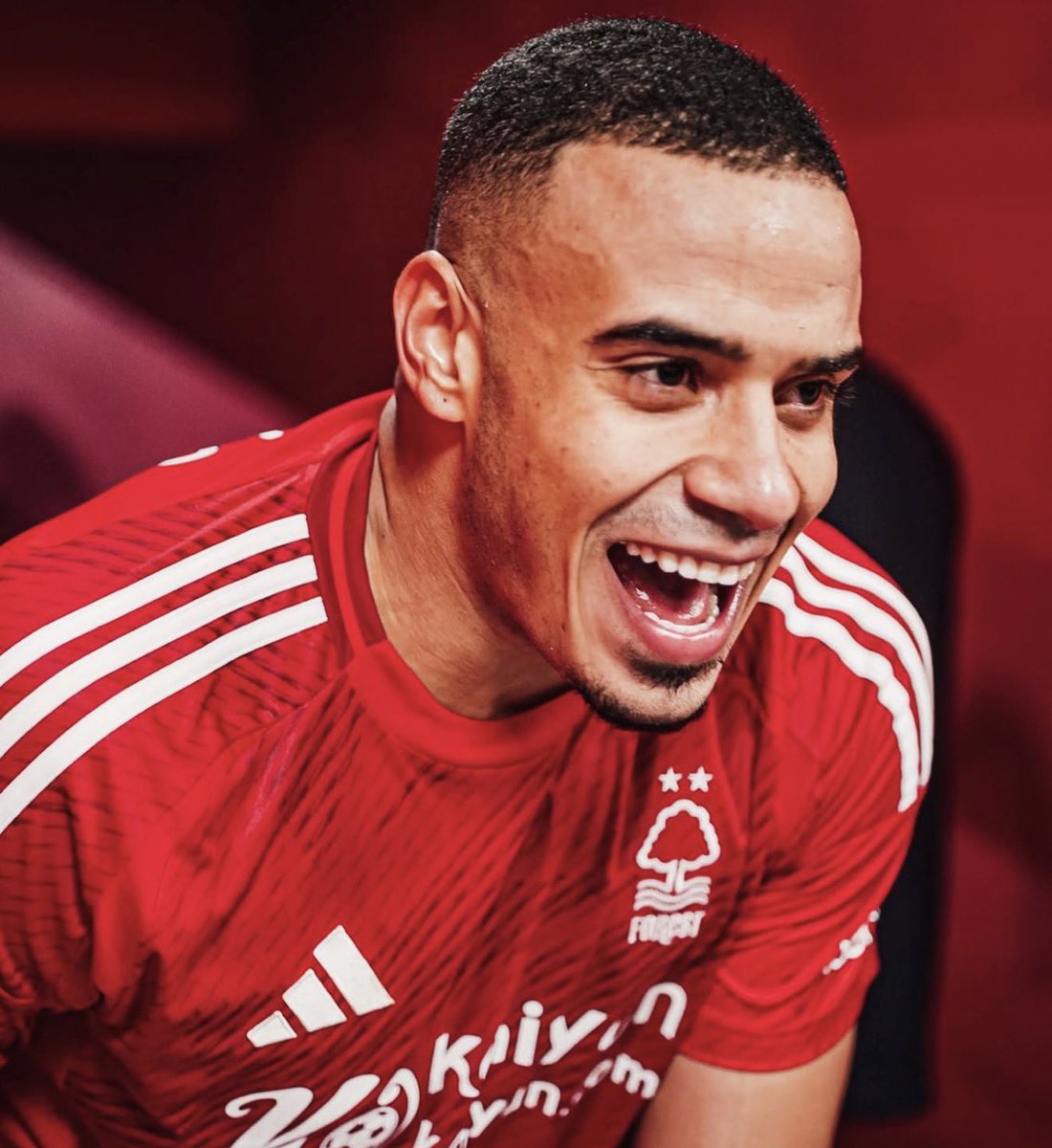 SimplyUtd tweet media