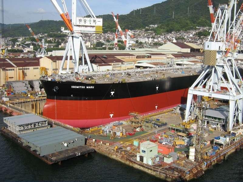 The Japan-linked VLCC Idemitsu Maru has put Hormuz back in focus.

Carrying about 2 million barrels of Saudi crude, it became the first Japan-linked crude tanker to cross the Strait of Hormuz since the conflict began.

Japan depends heavily on Middle East oil, so it's not just a