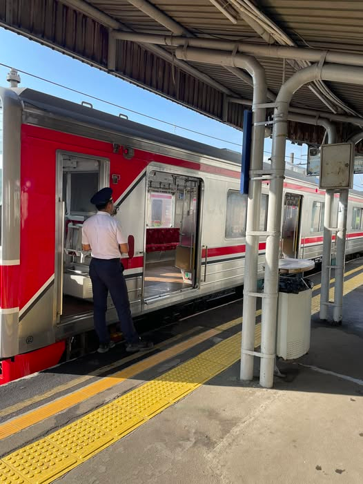 Txt Transportasi Umum tweet media