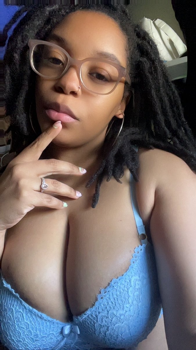 goddess_ladyee's tweet photo. you love black supremacy https://t.co/F3KZaiIFLi