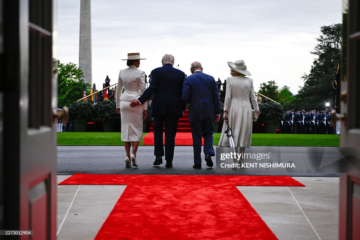 FLOTUS Report tweet media
