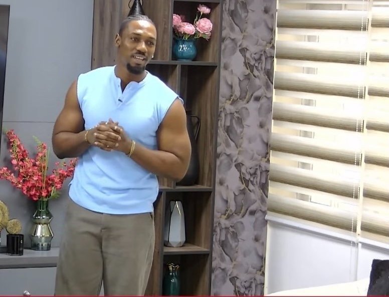 Most Handsome Mr PmXtra 
Face ✅
Teeth✅
Height ✅
Skin✅
Waist✅
Sense✅
Swag✅
#Pappy
#PatrickLigay
#PerfectMatchxtra