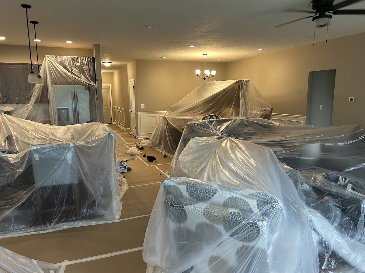 Florabropaint's tweet image. Plainfield 👋🏼 
Rainy days are perfect for tackling those interior painting projects! ☔️ 
If your home’s been on your list… now’s the time to get scheduled before spots fill up!

📞 317-447-5227

#interiorpainting #homerefresh #teamfbp #plainfieldindiana #interiordesign