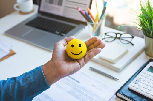 Covap's tweet photo. ¡Hoy celebramos el #DíaSeguridadSaludTrabajoen el trabajo! Nuestra mayor prioridad es la salud de cada persona que forma nuestra cooperativay  nos enorgullece compartir que el @INSST_MITES_GOB  nos ha otorgado el Segundo Accésit a la Mejor Acción de Promoción de la Salud Mental. https://t.co/HnZJuAscIm