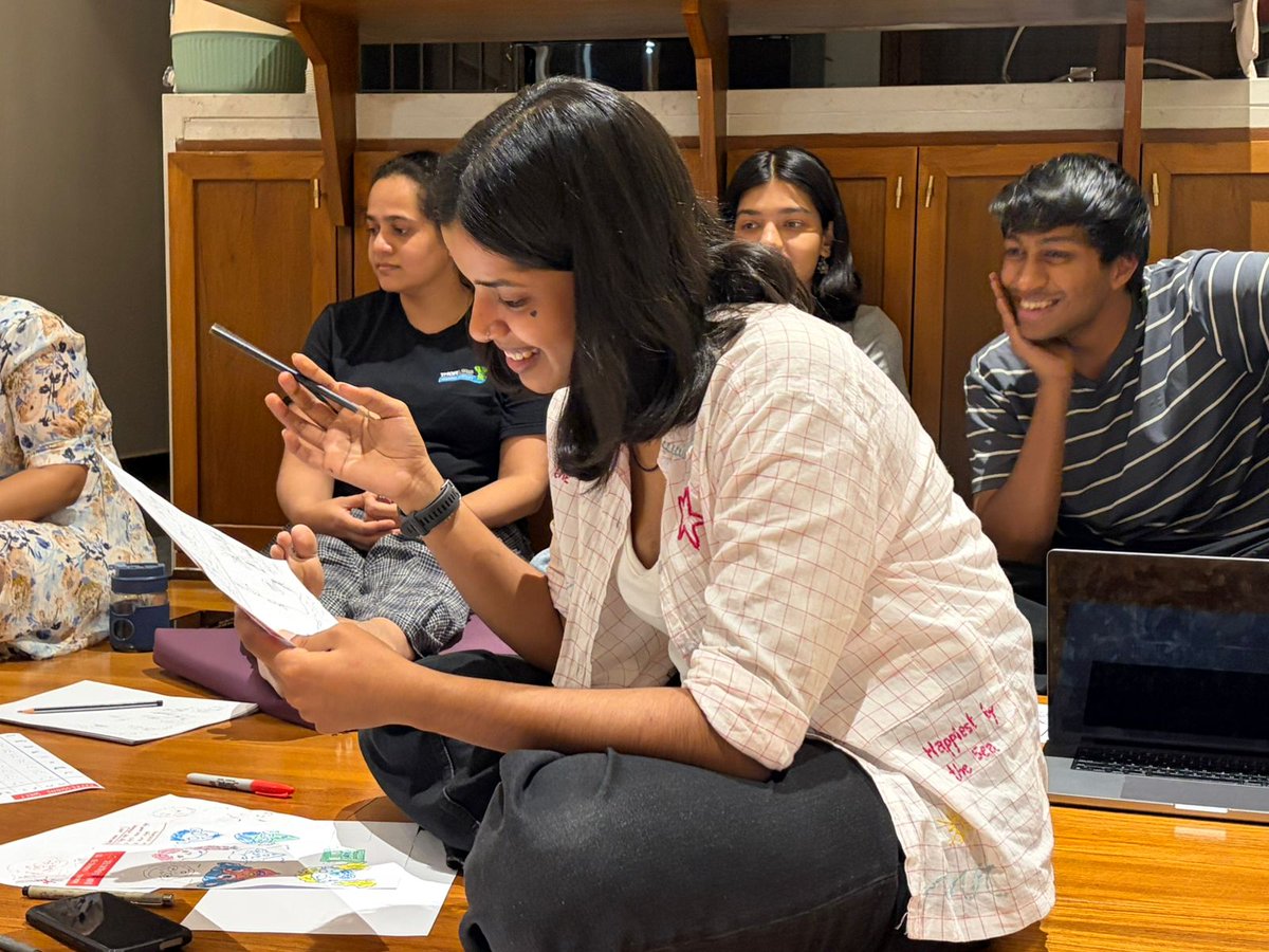 sneha🦥 tweet media