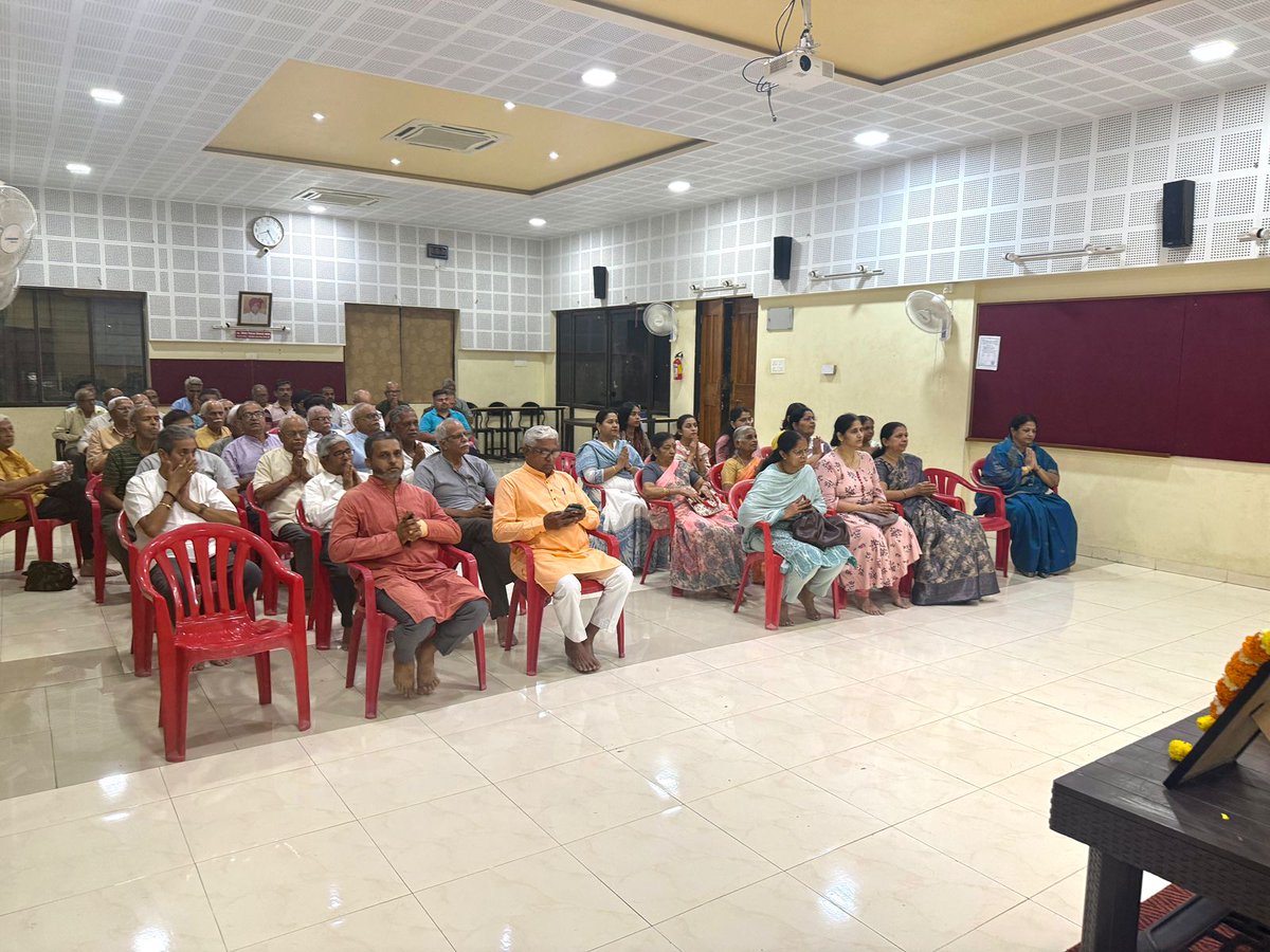 shailajamorebjp's tweet image. राष्ट्रीय स्वयंसेवक संघाच्या आकुर्डी नगराच्या वतीने 'आठवणीतले दादा देसाईजी व आबा कुलकर्णीजी' असा या दोघांच्या श्रद्धांजलीचा कार्यक्रम रविवार दिनांक २६एप्रिल रोजी सावरकर सदन प्राधिकरण येथील कॅप्टन कदम हॉल या ठिकाणी घेण्यात आला.
#RSS #akurdi #Shraddhanjali #dadadesai #aabakulkarni