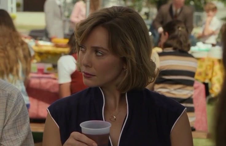thelizzieaholic's tweet photo. It's safe to say that this is the most attractive woman ever seen on television. https://t.co/DQSfzY1YN6