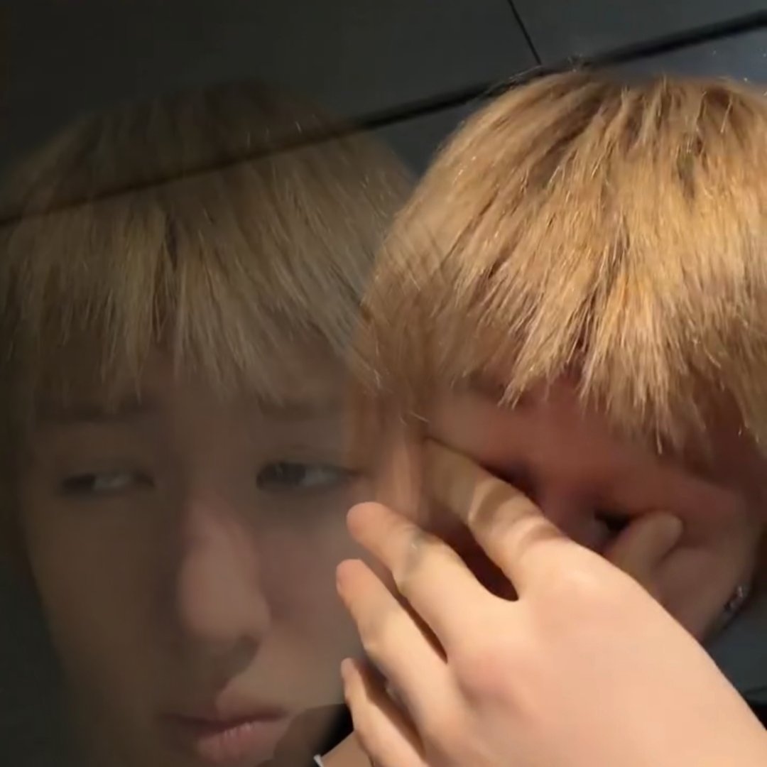 nys ★ REDRED! tweet media