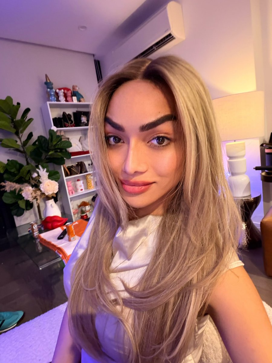 Queen Asian 🇦🇺 tweet media