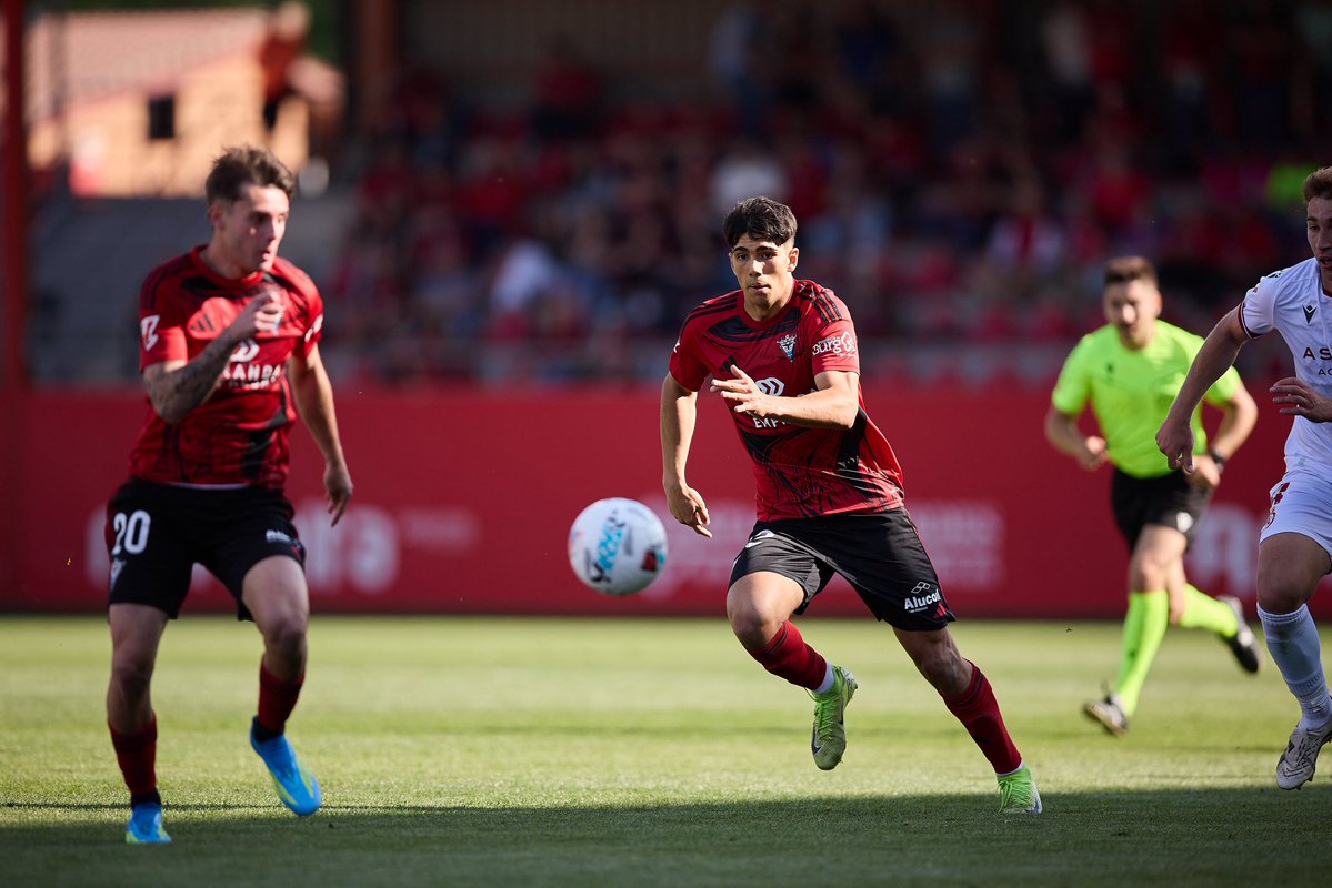 Club Deportivo Mirandés tweet media