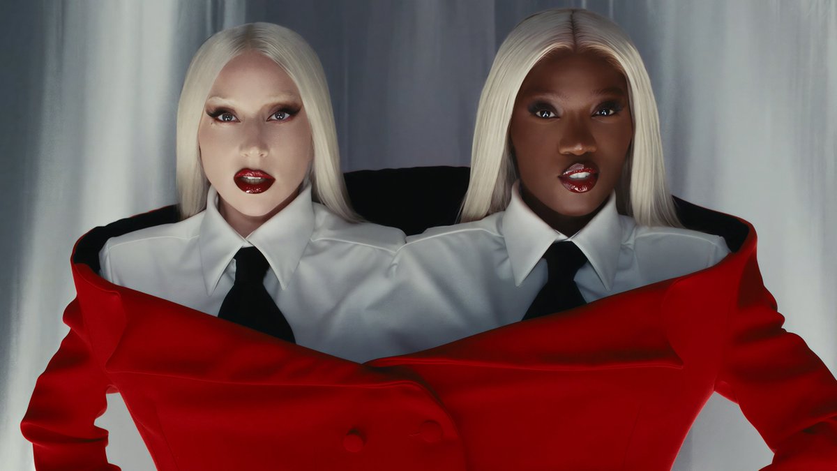 RDT Lady Gaga tweet media