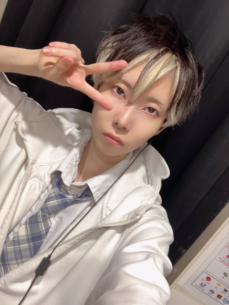 頼本瞬🥛ナイトロースクール tweet media