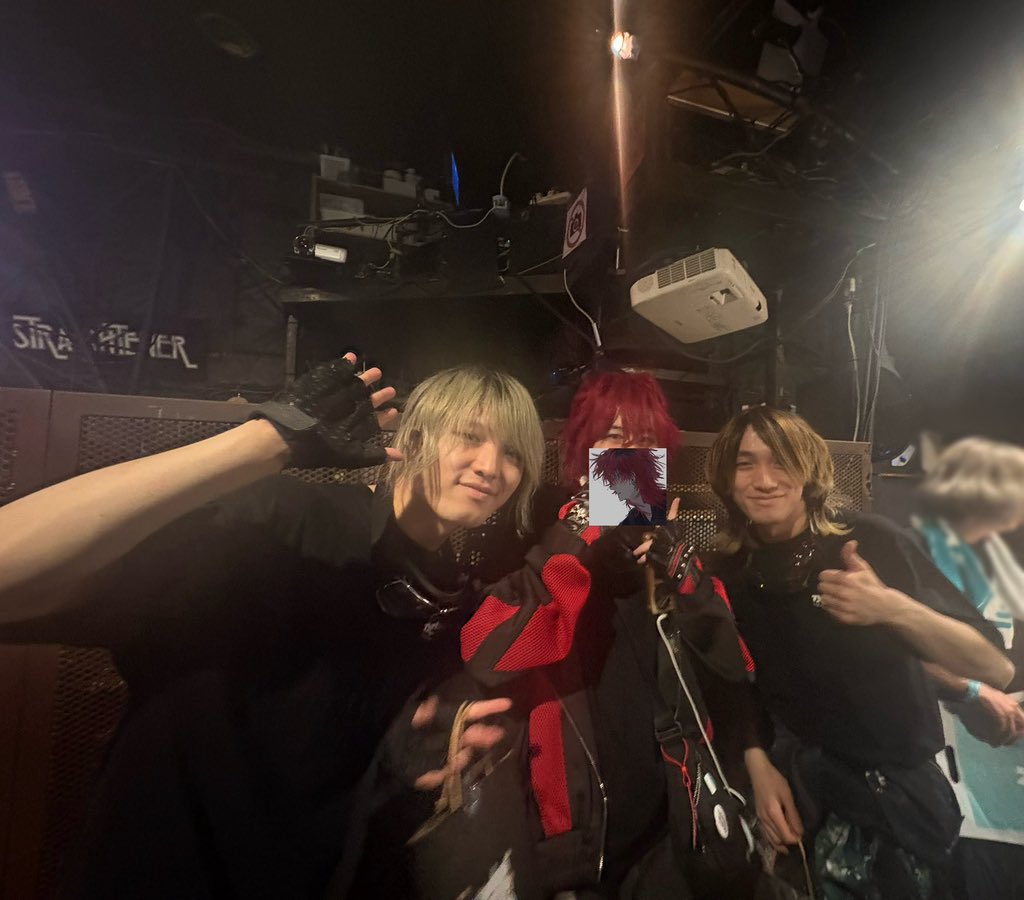 安燃(22世紀と回帰線) tweet media