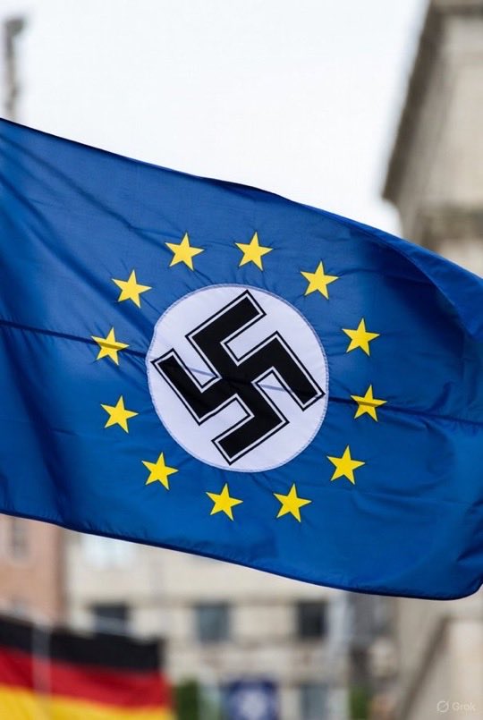 Dark Knight tweet media