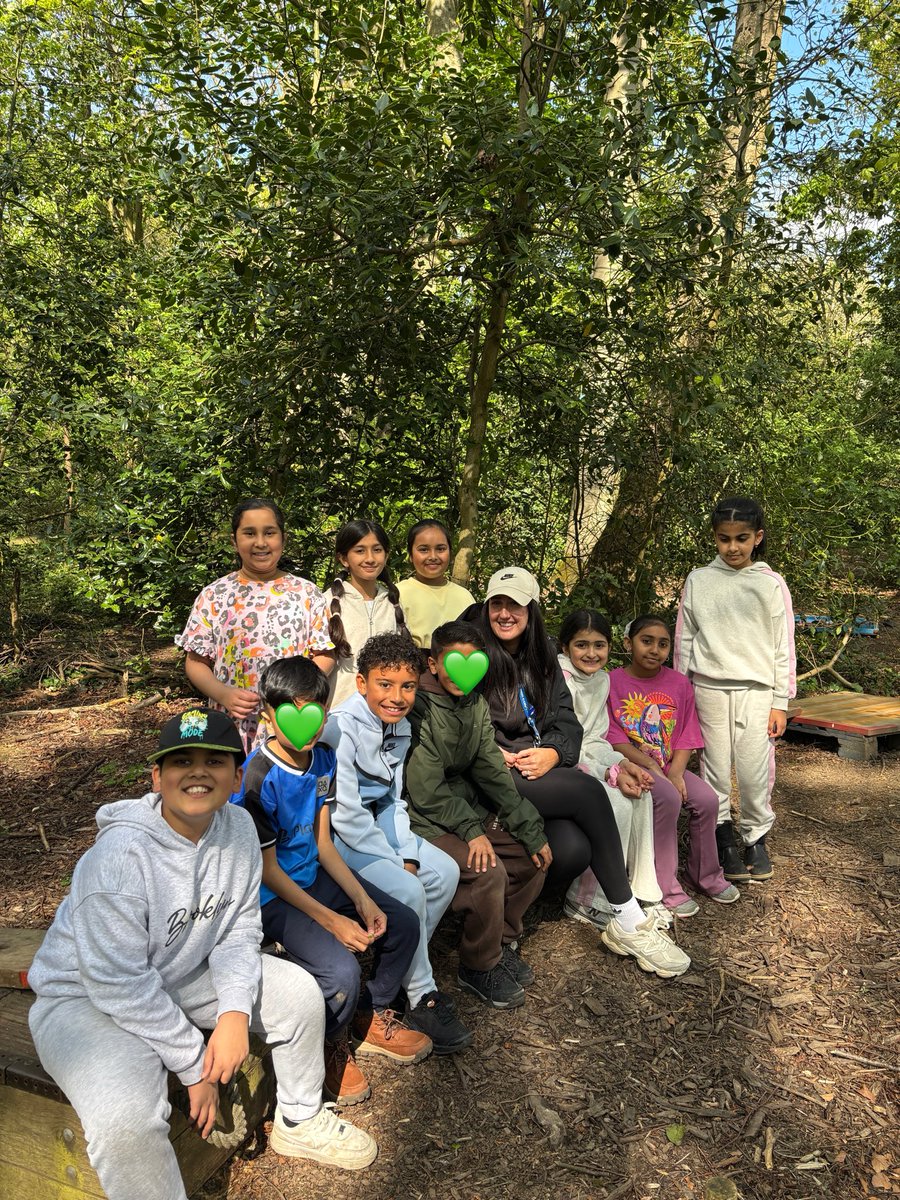 LeahLMcevoy's tweet photo. Well done to Y4 Teesside for a fantastic residential! Huge shout out to my Green Group for being the greatest team 💚 #greenmeansgo #joy @DixonsMP https://t.co/PQnkkmCrHh