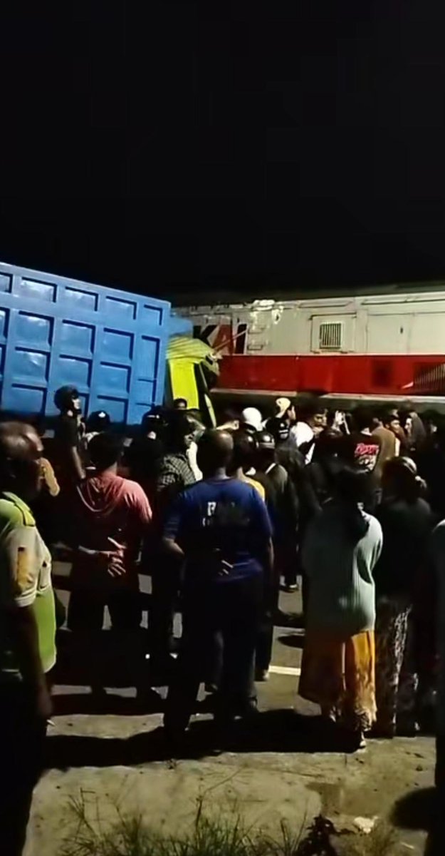 &ᴄᴏᴋ  tweet media