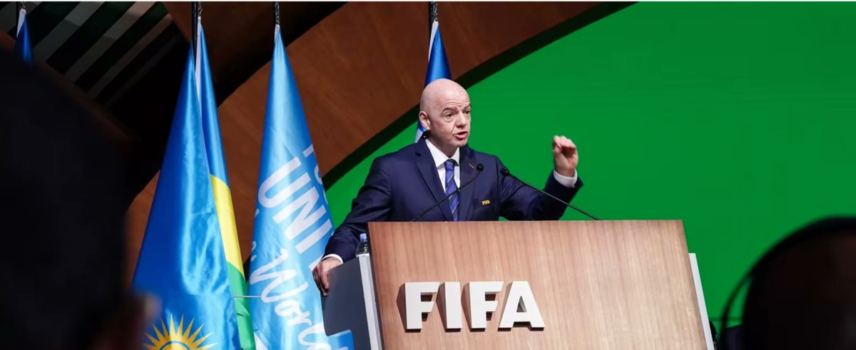 csport_ma's tweet image. 🔥 Le Maroc, futur hôte du Congrès FIFA 2027 !
Entre enjeux électoraux pour Gianni Infantino et la préparation du Mondial 2030, retrouvez notre analyse complète sur ce tournant majeur pour le foot marocain. 👇
👉csport.ma/congres-fifa-2…

#CongrèsFIFA #Maroc2027 #Sport