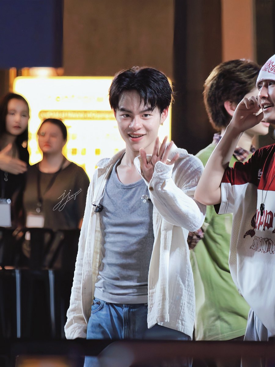 ข้าวเหนียวมะง่วง ૮ • ﻌ - ა tweet media