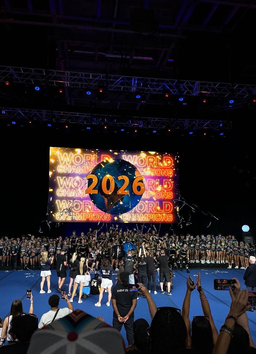 TOXICJAGS's tweet photo. Worlds 2026 u ate that little one thing with this background https://t.co/ZhnOCyGbYo