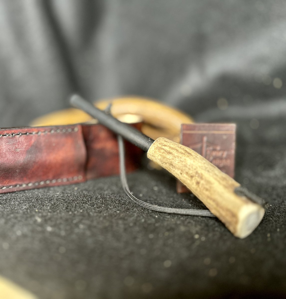 EKForgeLLC's tweet image. This one is headed to Christopher in NY.  May all your campfires start easy, burn bright, and keep you warm.

#preparedness #bugoutbag #Hunting #Fishing #Hiking #Prepper #firestarter #camping #campfire #ferro #ferrorod #ferrorods #fireskills #bushcraft  #survival #outdoors