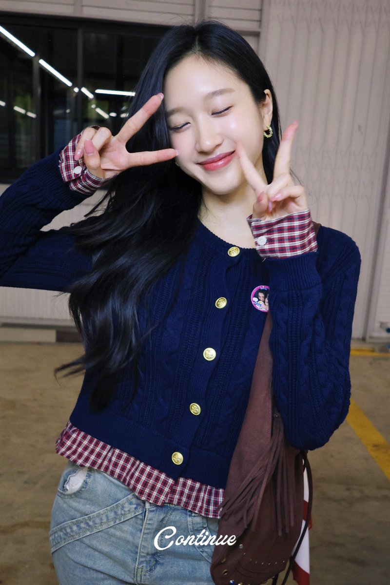 Continue_ing tweet media