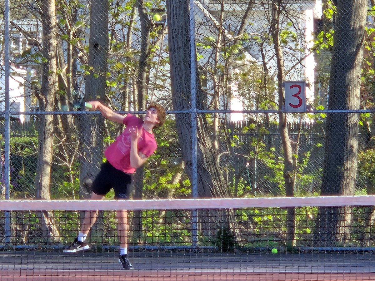 DedSpoDigest's tweet photo. It was a familiar result on Monday against Ashland for a young Marauder boys tennis team as it tries to find a way to navigate things behind their unbeaten star.

Subscribe and become a member to read about all @DedhamAthletics spring teams ⬇️

https://t.co/gdEFrIUg6f https://t.co/9duxgJz8AV