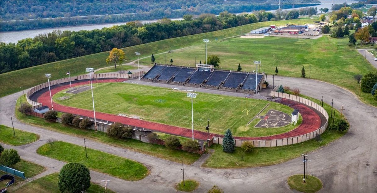 𝙁𝙊𝙊𝙏𝘽𝘼𝙇𝙇 𝘾𝙊𝘼𝘾𝙃𝙀𝙎 𝙒𝘼𝙉𝙏𝙀𝘿 🏈

Shawnee State Athletics is seeking two collegiate assistant football coaches that will drive success on and off the field 💯

Applications here 👉 ow.ly/fsMw50YR8qj

#GoBears