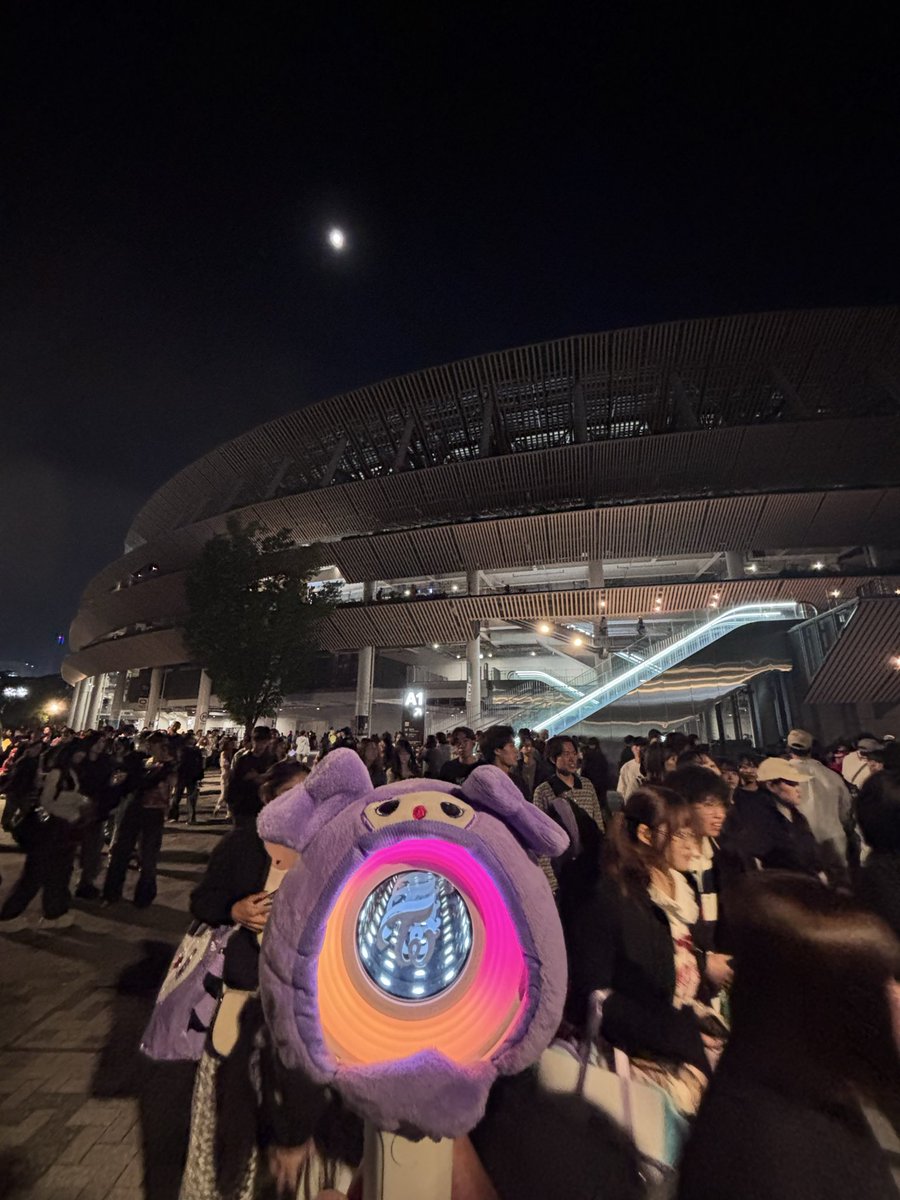 FP46448552's tweet photo. この数日があっという間に終わってしまった。数ヶ月分の空白の時間を、３日間に注ぎ込んで大忙しだったけど、ここ最近で1番幸せだったと思う。暫くはLIVEチケットがまだ当たってないから、また何もない時期があるけど、この日を事を余韻に浸ってカムバを楽しむとしよう！ https://t.co/v9fIGxXlLo