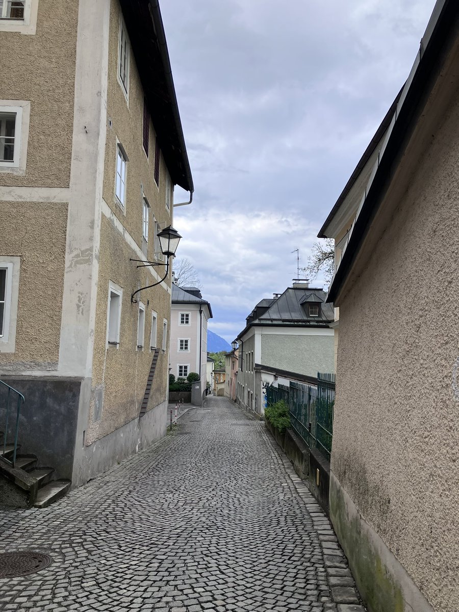 kaffee_jause's tweet image. ミュルン教会から少し先に
行った事がない道
良い通りだった

2026.4.19
#austria #Salzburg #ザルツブルク
