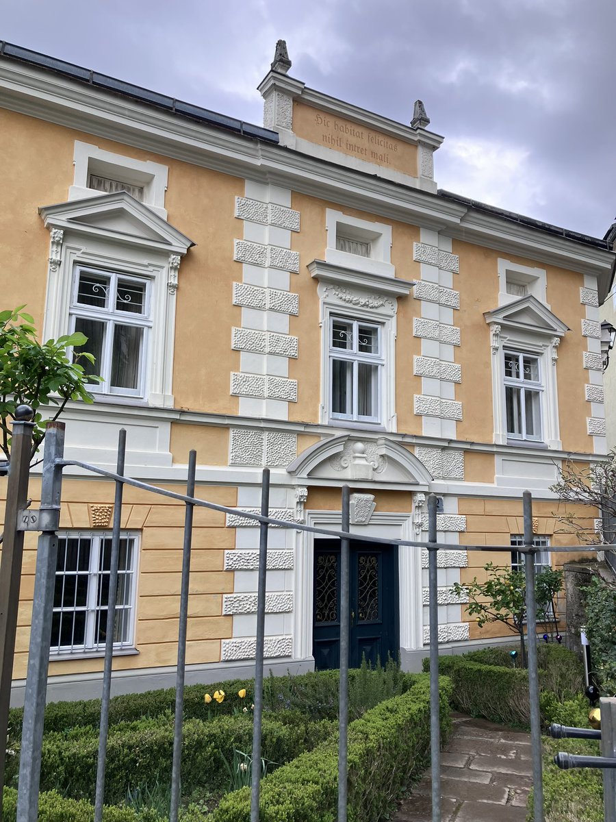 kaffee_jause's tweet image. ミュルン教会から少し先に
行った事がない道
良い通りだった

2026.4.19
#austria #Salzburg #ザルツブルク