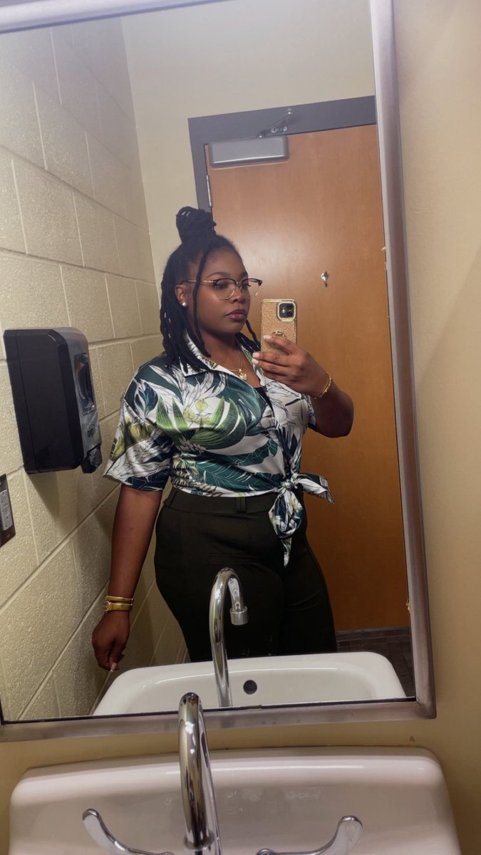Podcast Bae tweet media