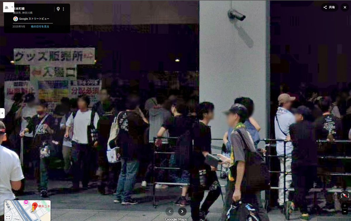 Kirito610's tweet photo. ねぇ今気づいたんだけど。
ぴあアリーナMMのGoogleストリートビュー、これ去年の9月10日、ミオしゃライブの時のじゃんよｗｗｗｗｗ
（ズームした人の背中がどう見てもあのライブT） https://t.co/MOiualhec3
