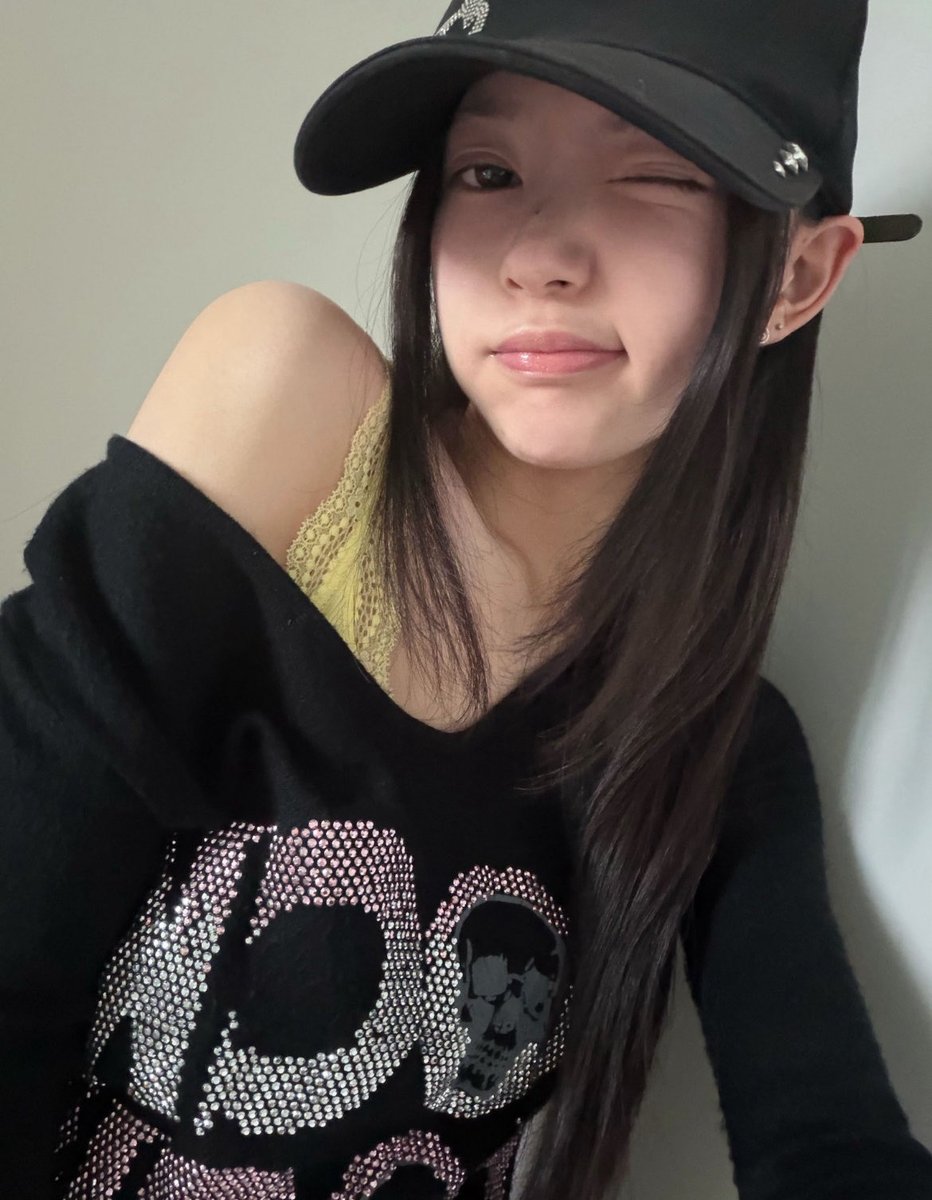 Arin 🍬 tweet media