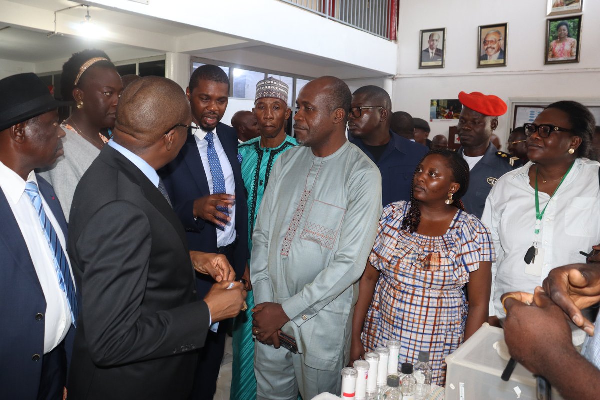 cam_crid's tweet photo. At the #WorldMalariaDay 2026 commemoration, Cameroon’s Minister of Public Health @DrManaouda commended CRID’s innovations, highlighting local genomics & sequencing, predictive data modeling and the @UNITAID-funded #CANVeCT project. https://t.co/rVH6BCgSNP