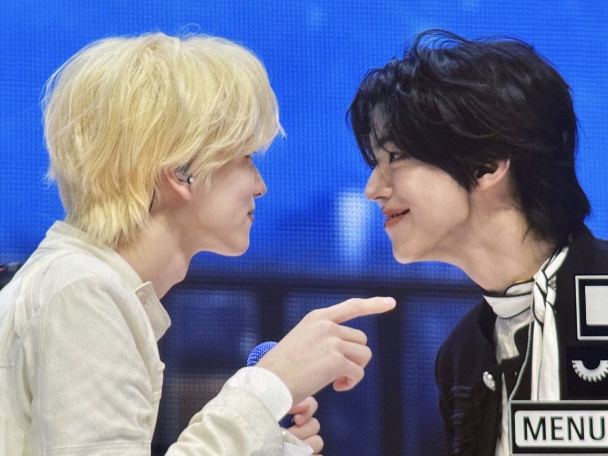 itaa ₊˚⊹ᰔ - GLOW! tweet media