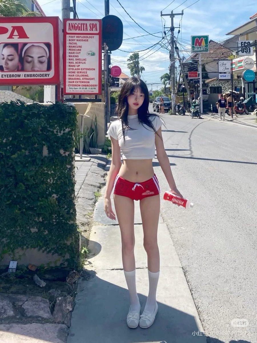 ₊ . ݁⊹ 𝑎𝑣𝑎𝑛𝑡 ⊹ . ݁˖ tweet media