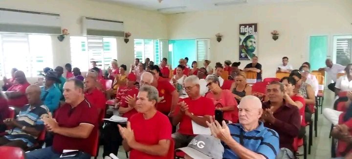 Directora Finanzas Morón tweet media