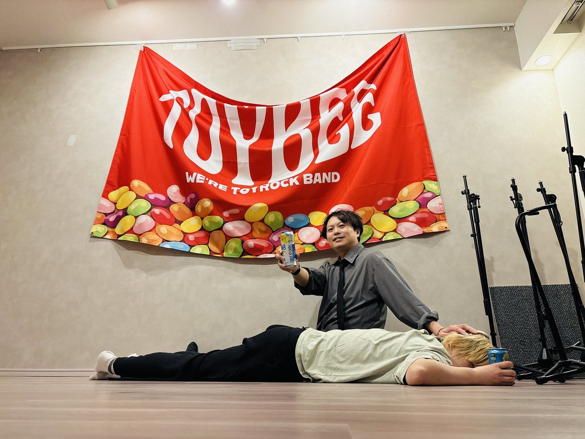 とみといびー【toybee】トミヅカダイチ tweet media