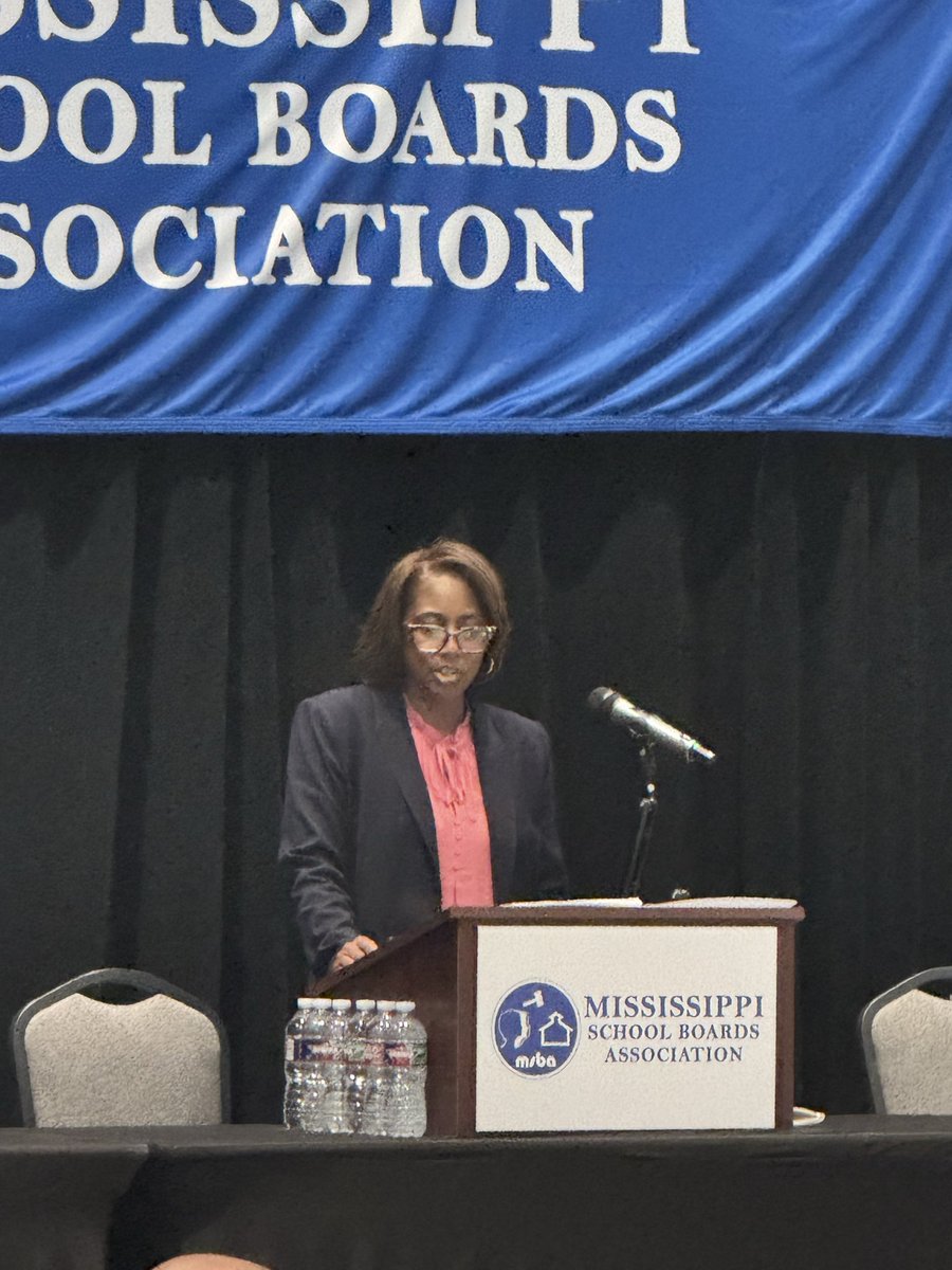 MSBAonline's tweet photo. Now underway at the MSBA Legislative Update &amp; School Law Review:

💙 Student Mental Health: Building a Culture of Wellness with Tajuana Williams, DeSoto County School District

Focusing on student well-being and creating supportive, thriving schools. https://t.co/mpo2SPdRVn